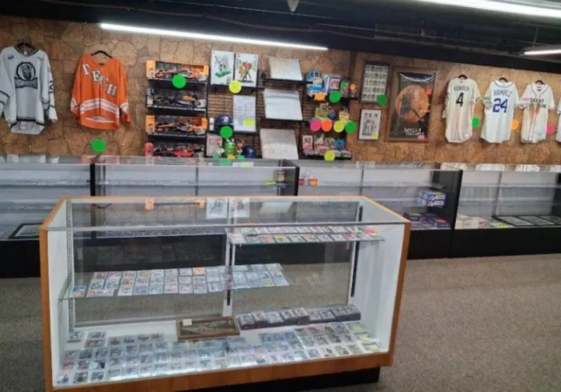 St. Cloud Gets New Sports Card Shop With Rare Ty Cobb And Willie Mays Cards