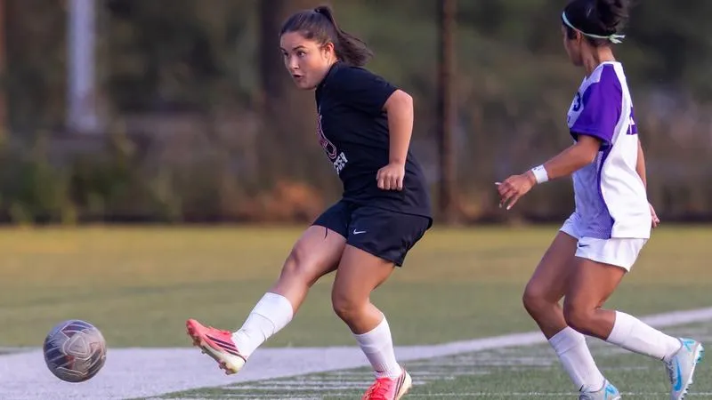 Pipers Remain Undefeated With 4-0 Win