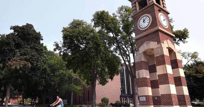 UW enrollment dips, espcially for international students