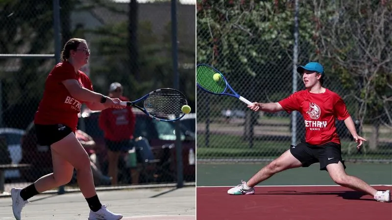 Men's Tennis Wins Home Opener Over Saint Mary's, Women Lose