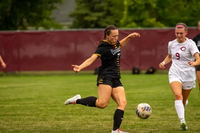 Women's Soccer Drops Nonconference Game to St. Benedict