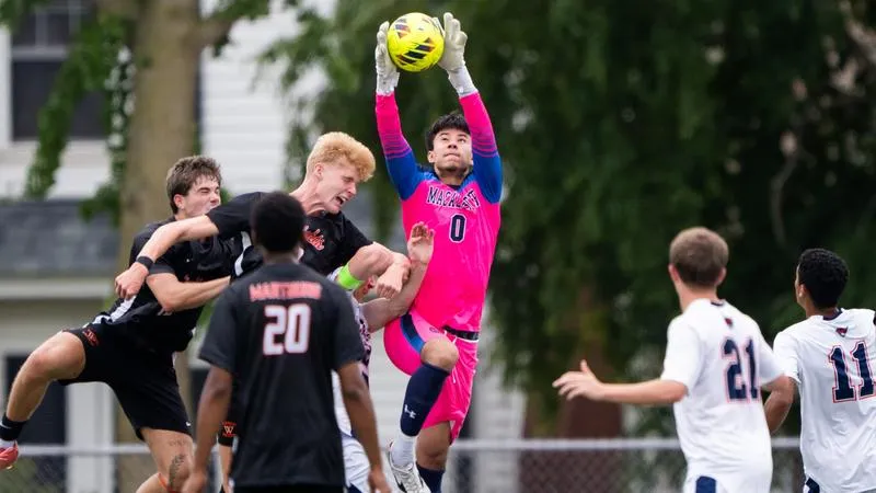 Men's Soccer: Macalester Plays UW-Whitewater to a Scoreless Tie