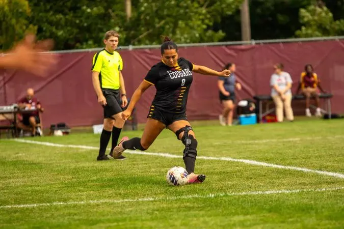 Women's Soccer Falls to Hamline on the Road