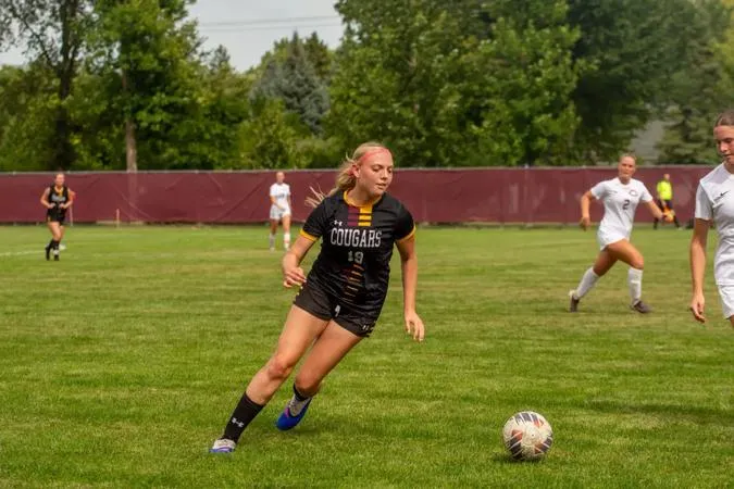 Women's Soccer Starts Conference Play at Bethany Lutheran