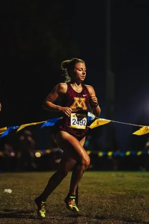 Golden Eagles Take on the Roy Griak Invitational