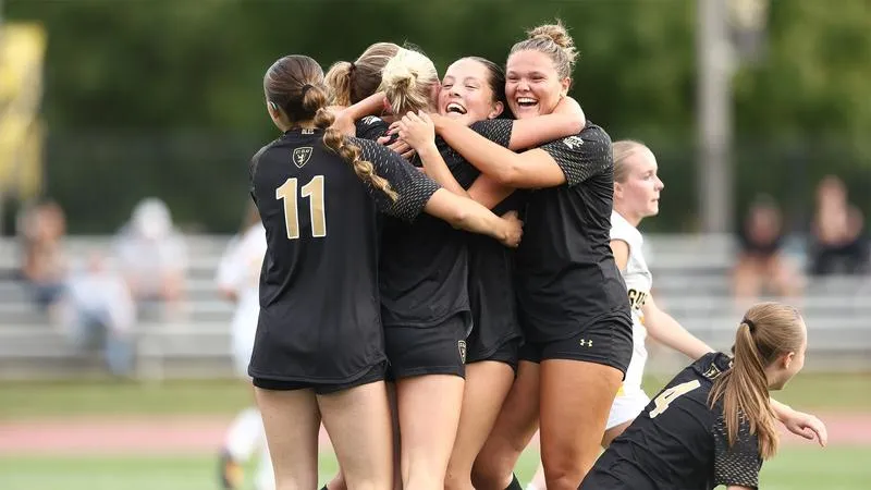Women's soccer starts MIAC play with 4-0 win at Gustavus