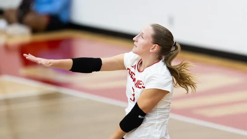 Volleyball Drops Four Set Bout with UW-Stout