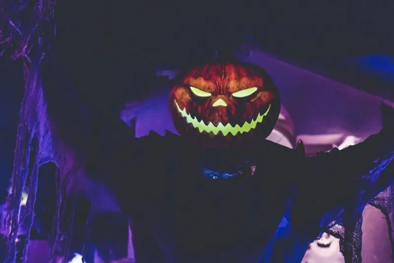 Valleyscare Opens this Weekend & Runs Through Halloween