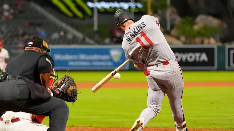 Angels blow 9th-inning lead, then rally for 2 in the 10th to edge Twins 5-4