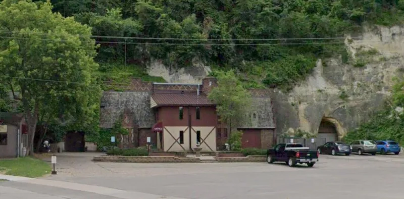 CNN Says This Former Gangster Hangout Is Minnesota's Creepiest Attraction