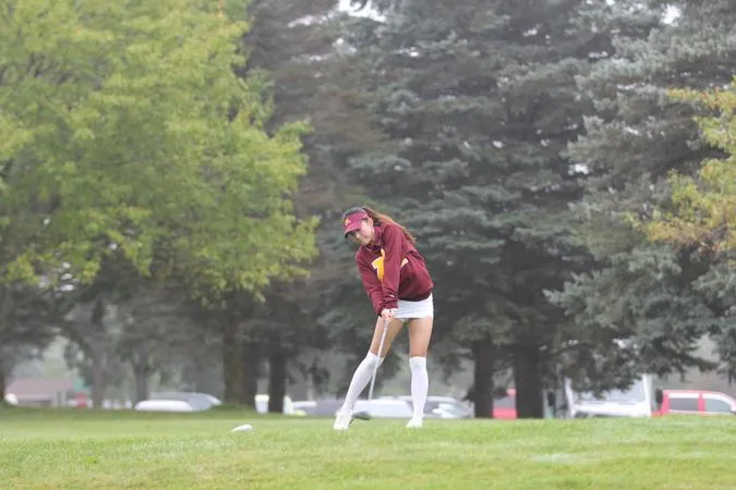 Women's Golf Wraps Up Two-Day Twin Ports Collegiate