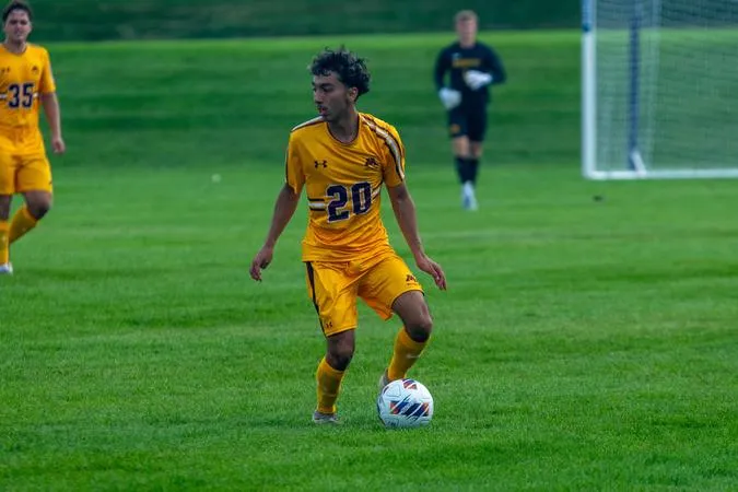 Cougars Win Gritty Battle with UW-Stout