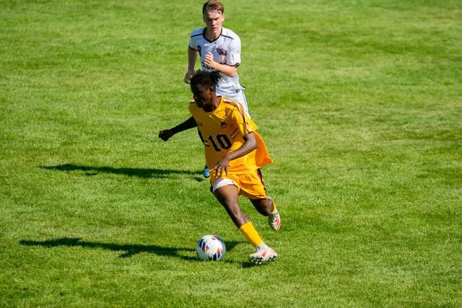 Men's Soccer Hosts Martin Luther and UW-Superior in UMAC Action