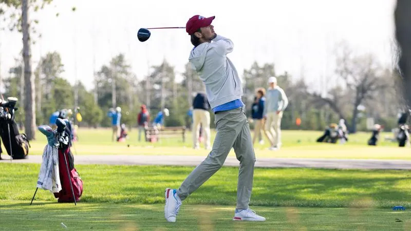 Saint John's Finishes Fourth at Minnesota Golf Classic