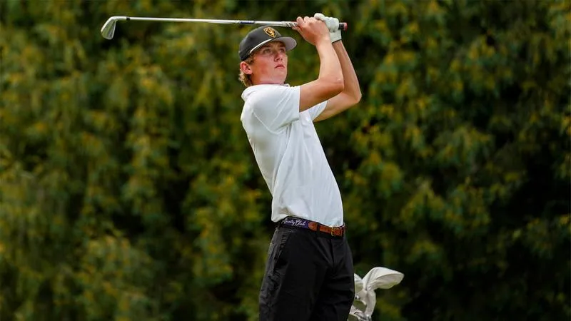 Black's hole in one highlights men's golf's showing at Minnesota Golf Classic