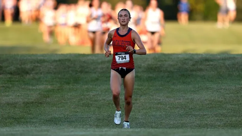 Women's Cross Country: Norquist Named MIAC Athlete of the Week for Second Time