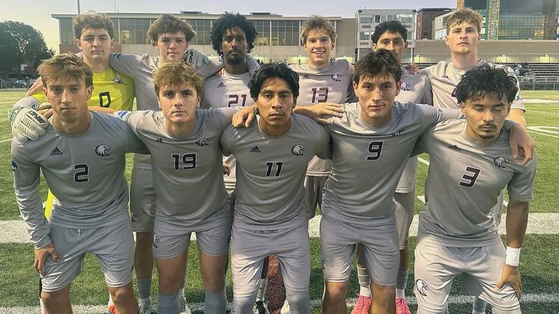 Augsburg explodes in 2nd half for win over SMU