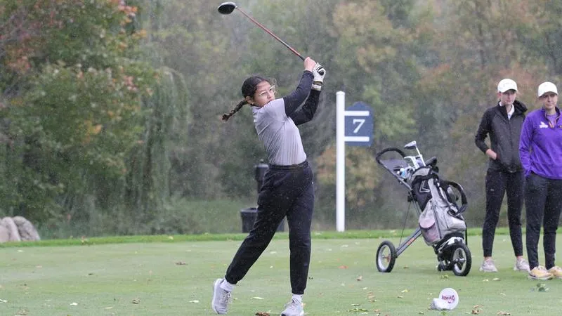 Women's Golf Takes Third at Polar Invite