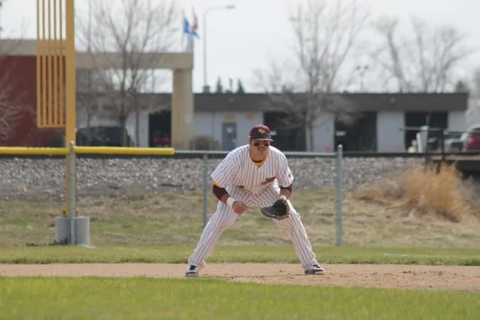 Reminder: Minnesota Crookston Baseball to Host Alumni Game and Banquet Saturday