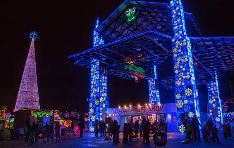 Minnesota's Top Rated Christmas Light Show Begins Setting Up for 2026