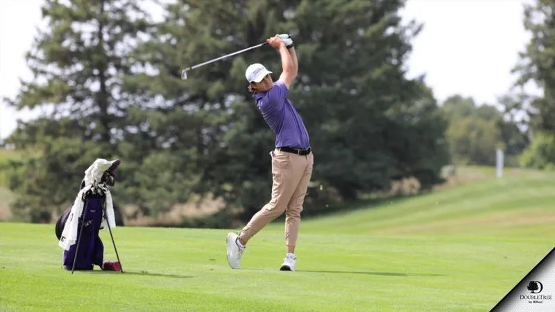 Balanced Scoring Effort for UNW Men on Day One of Midwest Region Classic
