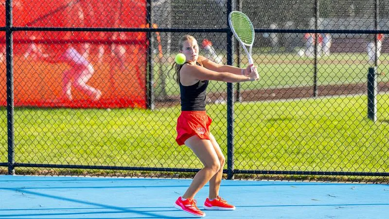 Tennis Concludes Day One of ITA Regional & Gustie Invite