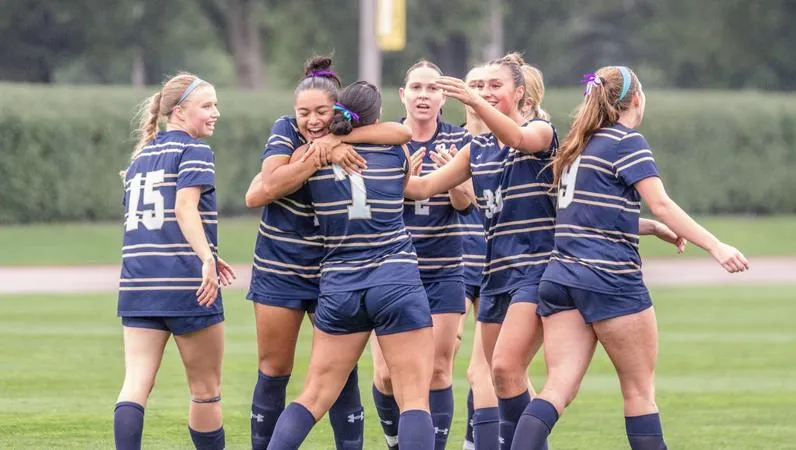 Three-Goal First Half Powers Royals Past Gustavus