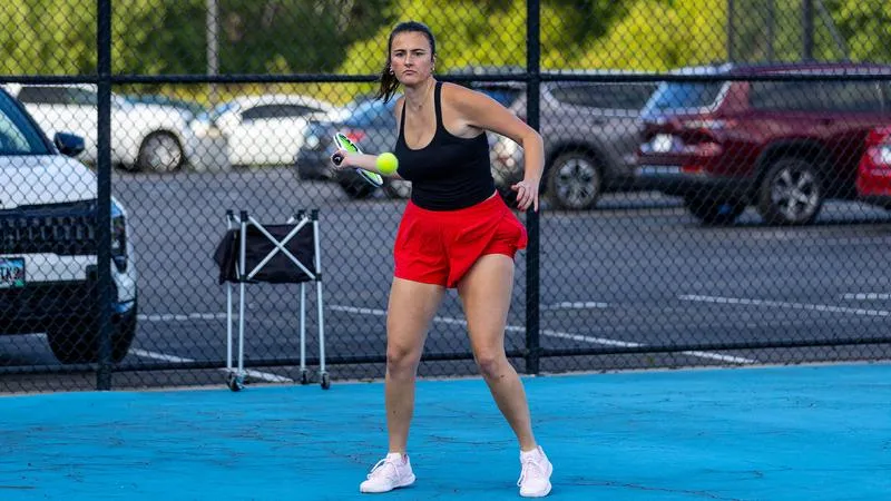 Perbix Finishes Runner-Up in Gustie Invite Singles Flight
