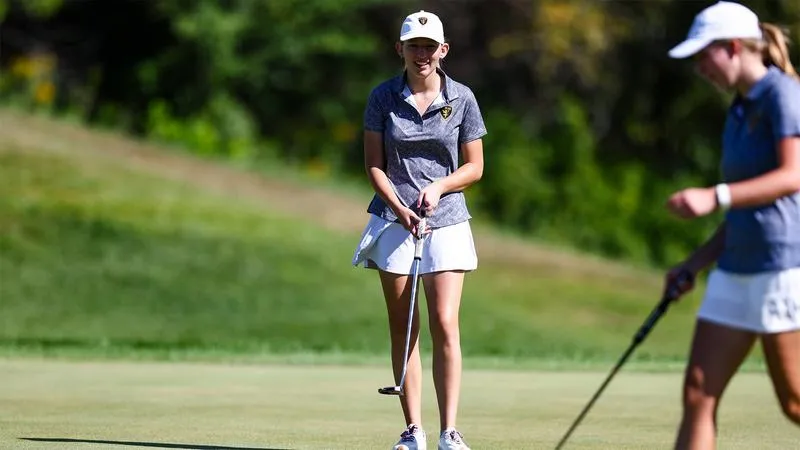 Crowley in top 10, women's golf fourth at September Showdown