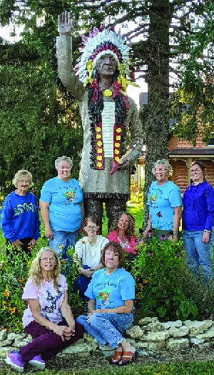 Spring Valley Garden Club Restores Historic Statue