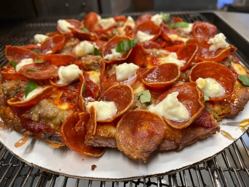 This MN Spot Has One of the Best Gluten-Free Pizzas in America
