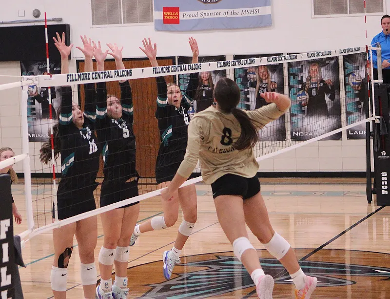Volleyball: #1 Falcons Pull Reverse Sweep of #8 Warriors
