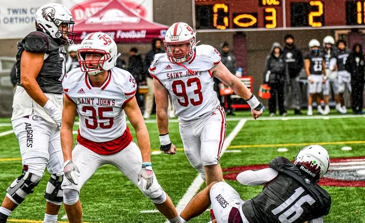Johnnies Still No. 5 in D3football.com Poll