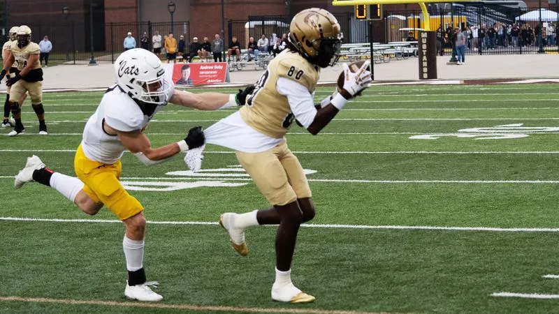Mustang football battles nationally ranked Minnesota Duluth for homecoming