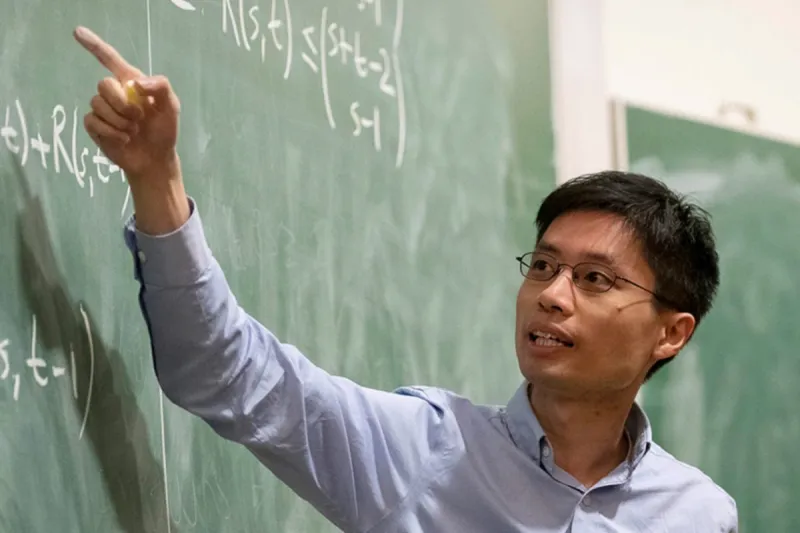 Renowned mathematician to deliver talk on building resiliency in the age of AI