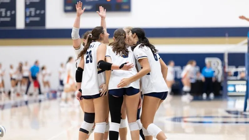 Royals Roll Past St. Olaf in MIAC Opener