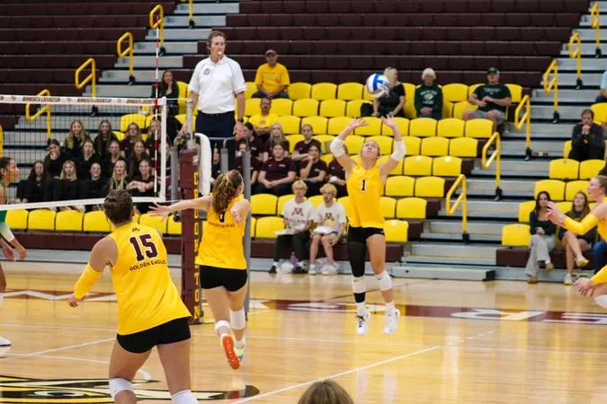 Minnesota Crookston Shows Balance Offensively and Strong Defense in Four Set Loss to Minnesota State