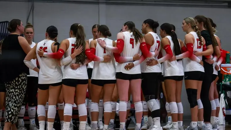 MSUM Defeated by #15 Huskies