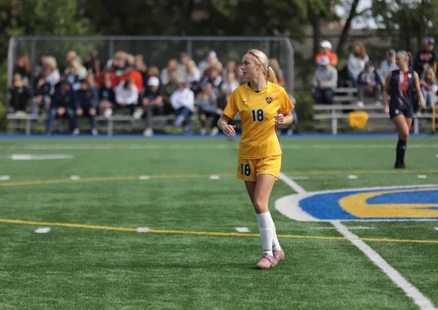 Women's Soccer Stumbles Against St. Catherine