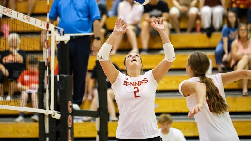 Volleyball Drops Two at UW-River Falls