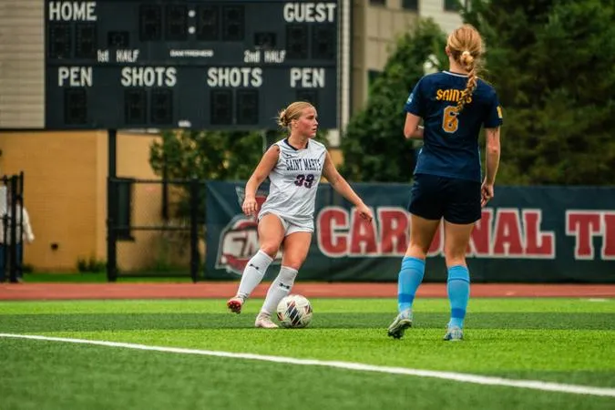 Women's Soccer Splits Weekend at Home