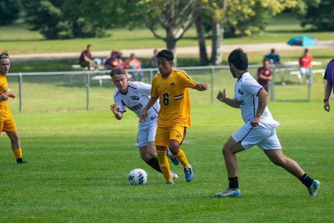 Cougars Look to Build on Two Straight UMAC Wins