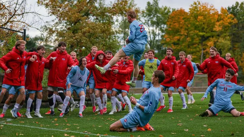 Johnnies Jump to No. 17 in National Soccer Poll
