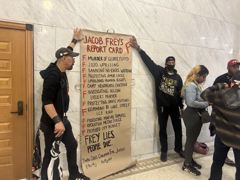 Coalition delivers 'report card' failing Mayor Frey, MPD at City Hall press conference