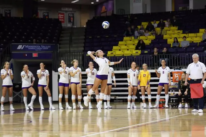 Minnesota State Travels for More NSIC Action This Weekend