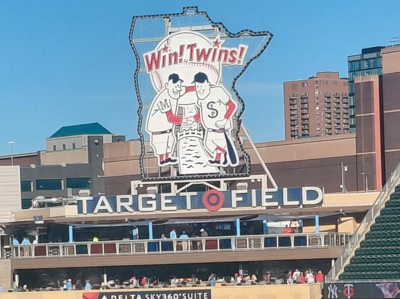 Black fans remain a rare sight at Twins games