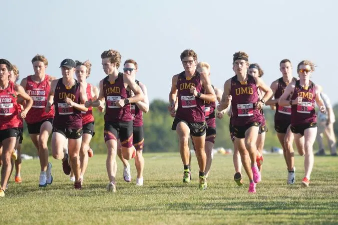 Bulldog Cross Country Teams Return to Action at the Lewis Crossover Saturday