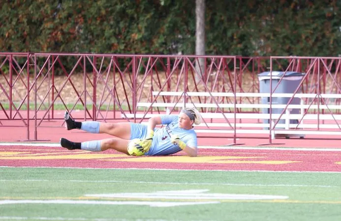 UMD Soccer Falls 1-0 on the Road vs. the Dragons