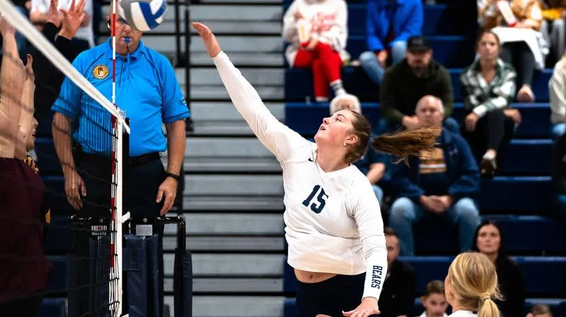Golden Bears begin road trip with sweep of Dragons