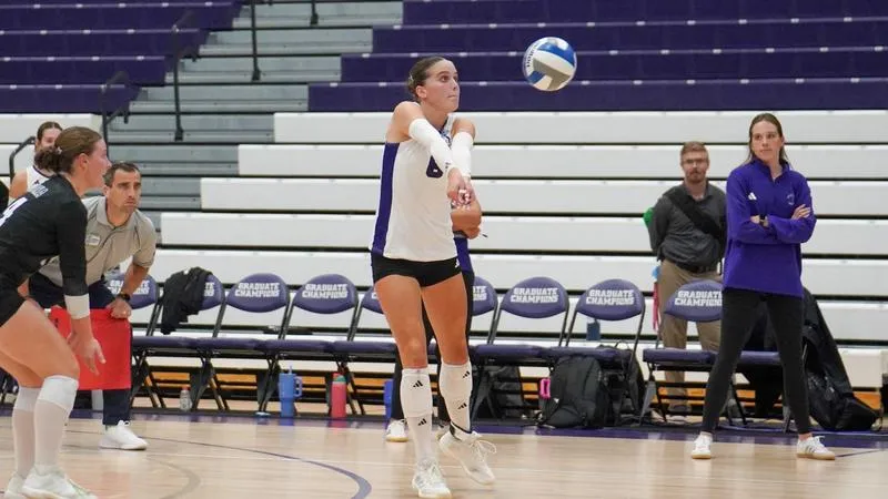 Warriors Dominate Golden Eagles in Three-Set Sweep